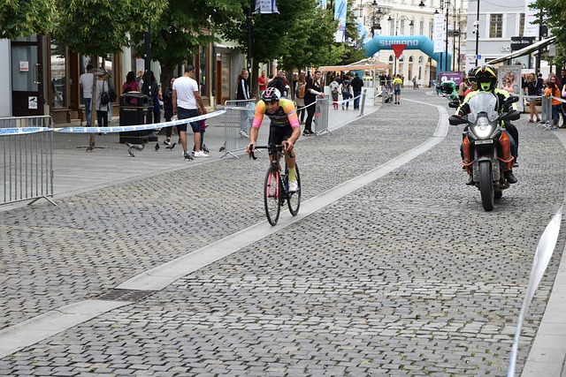 并为球迷们 并为球迷们